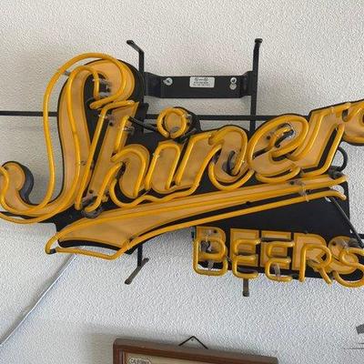 #1895 • Shiner Beers Neon Sign
