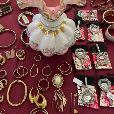 Sale Photo Thumbnail #72