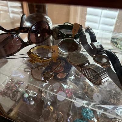 Sale Photo Thumbnail #29