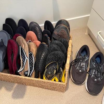 Sale Photo Thumbnail #184