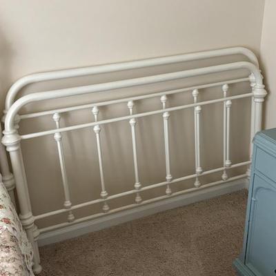 2 white metal bed frames available 