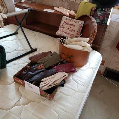 Sale Photo Thumbnail #113