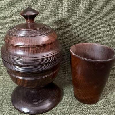 English 19thc treen rosewood tea caddy beeker
