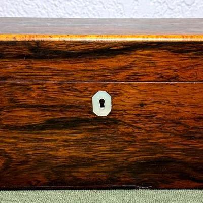 English rosewood tea caddy circa 1840