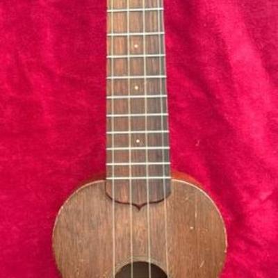 Martin style 0 soprano ukulele