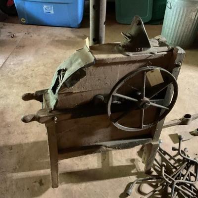 Antique corn sheller