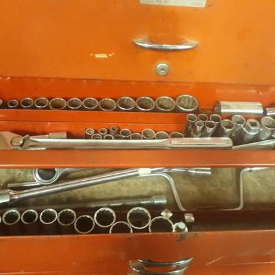 Sale Photo Thumbnail #8: Socket sets