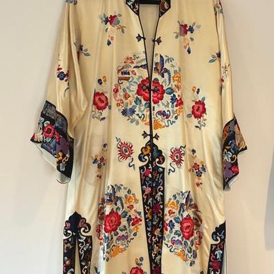 Embroidered Silk Kimono For Repair 