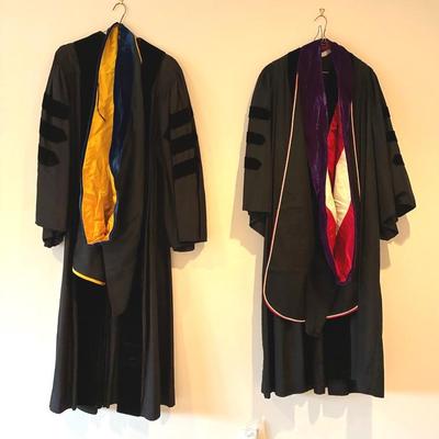 Stanford academic regalia