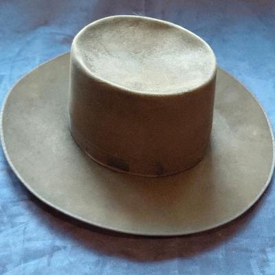 Rusi cordoba mens hat
