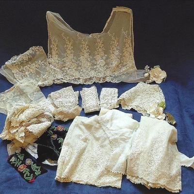 Vintage lace lot