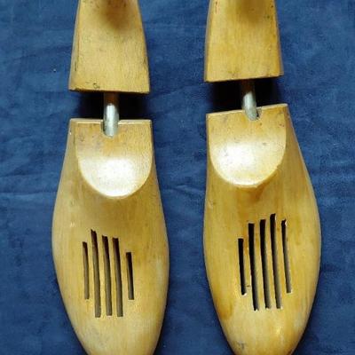 Vintage mens shoe tree
