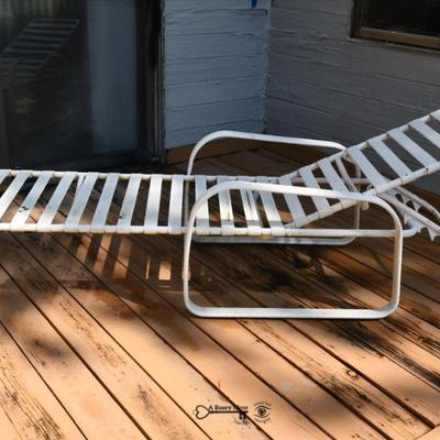 1038 deck