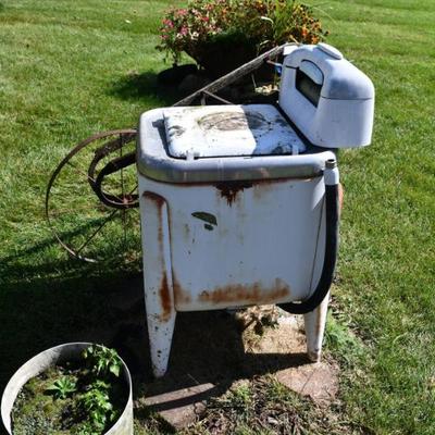1064 back yard