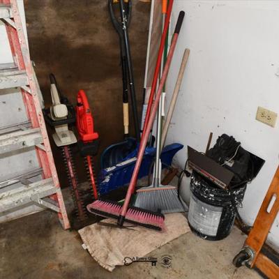 0835 garage