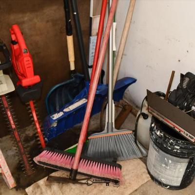 0834 garage