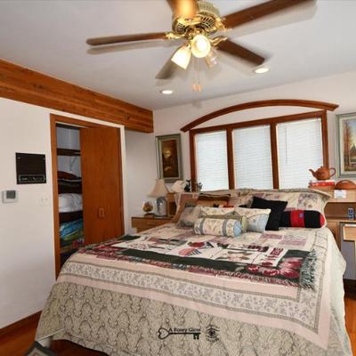 0592 bedroom a