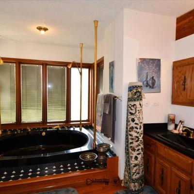 0673 bathroom