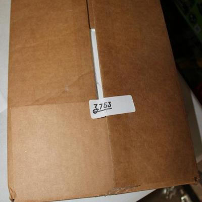 Sale Photo Thumbnail #750