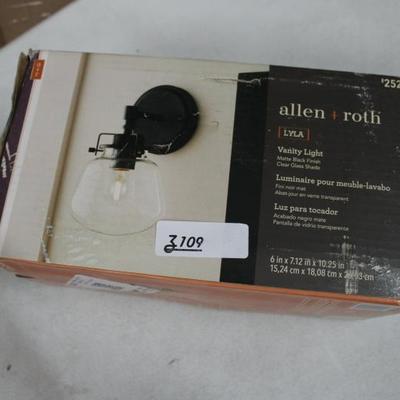 Sale Photo Thumbnail #92