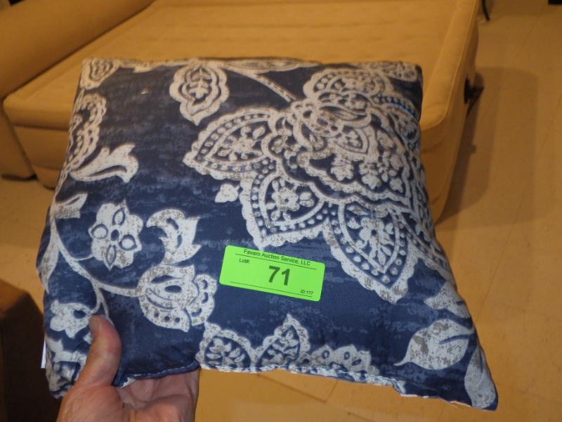 Sale Photo Thumbnail #62