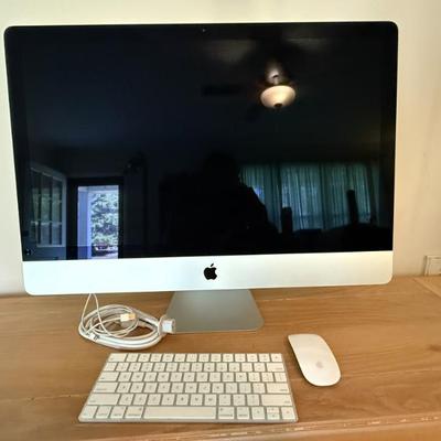 Apple IMac 27 Inch A2115 Used with Original Packaging/Box
