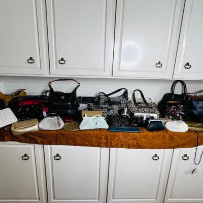 Sale Photo Thumbnail #168