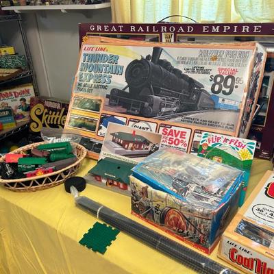 Sale Photo Thumbnail #253