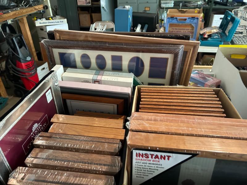 Sale Photo Thumbnail #807
