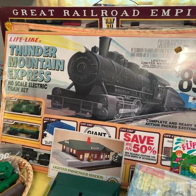Sale Photo Thumbnail #254