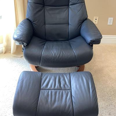 Stressless Reclining/Swivel Chair with Ottoman - Made in Norway
