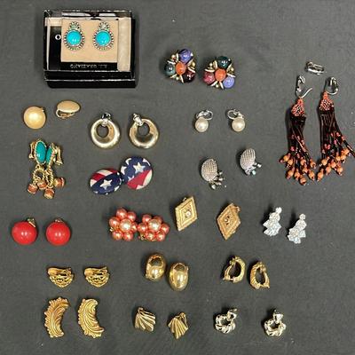 Costume Clip-On Earrings #64