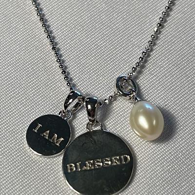 .925 Sterling Silver ‘I Am Blessed’ Pendant & Freshwater Pearl On 18” Bead Chain 