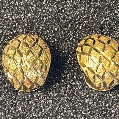 14K Diamond Cut Omega Back Earrings