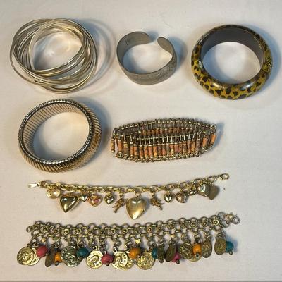Mixed Metal Upscale Bracelet Variety  (7)