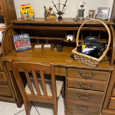 Roll-Top Desk