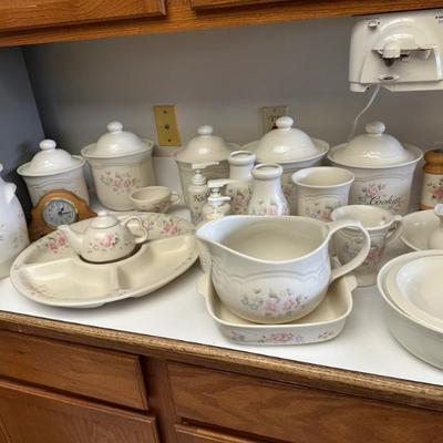 Pfaltzgraff Dishes