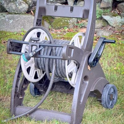 Hosemobile Reel Cart with Garden Hose