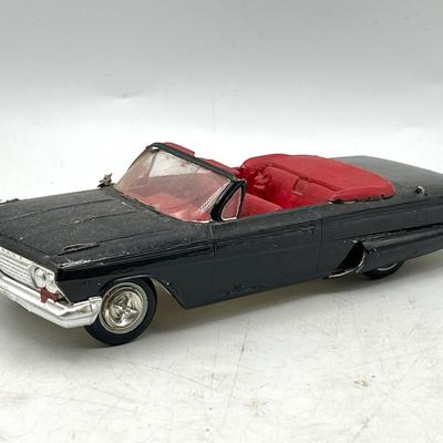1962 Chevrolet Impala Convertible Model Car