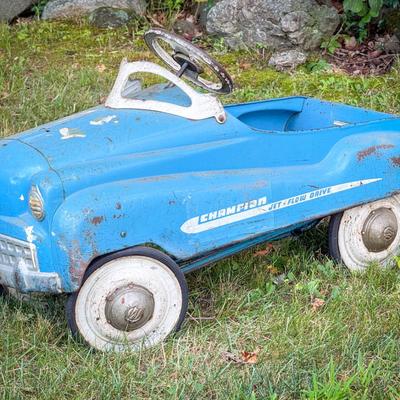 Vintage Murray Champion Jet Flow Drive Pedal Car