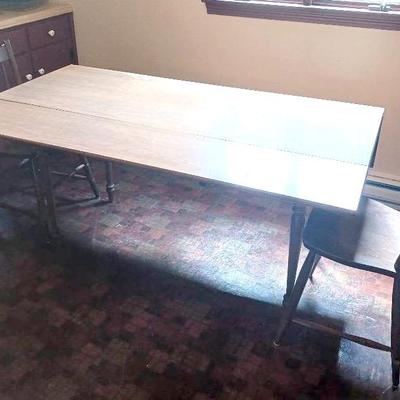 (3) Folding Dining Table & Chairs