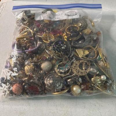 Sale Photo Thumbnail #651