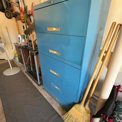 Sale Photo Thumbnail #256