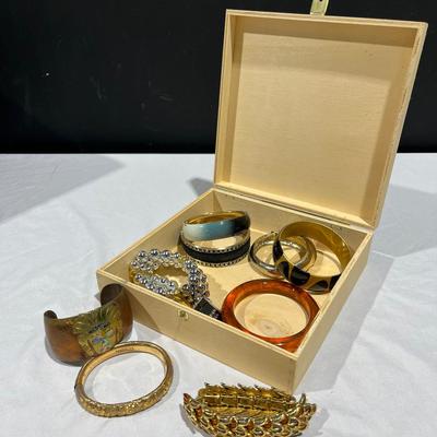 Bracelets & Bangle Collection 