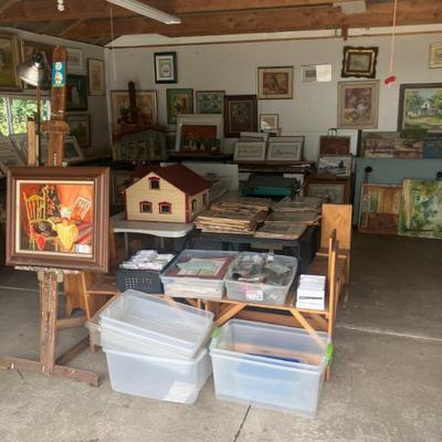 Estate sale photo
