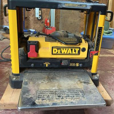 DeWalt Portable Thickness Planer