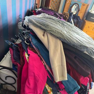 Sale Photo Thumbnail #61