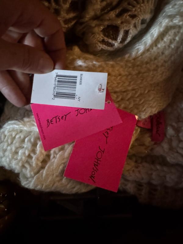 Sale Photo Thumbnail #283
