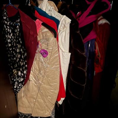 Sale Photo Thumbnail #143