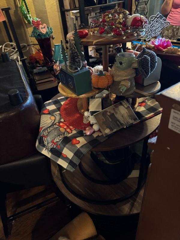Sale Photo Thumbnail #272